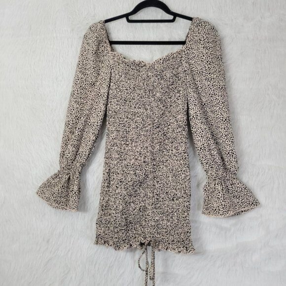 O. Vianca Dresses & Skirts - O. Vianca Animal Print Ruffled Smocked Cinched Side Long Sleeve Mini Dress Small